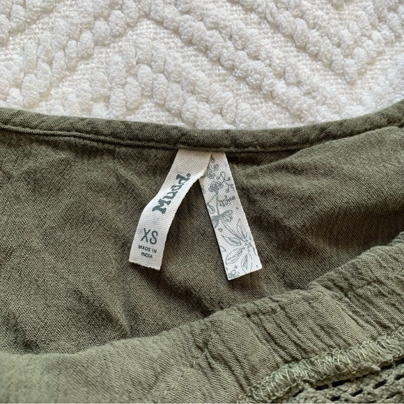 π Girlsβ Olive Green Romper - Picture 6 of 7